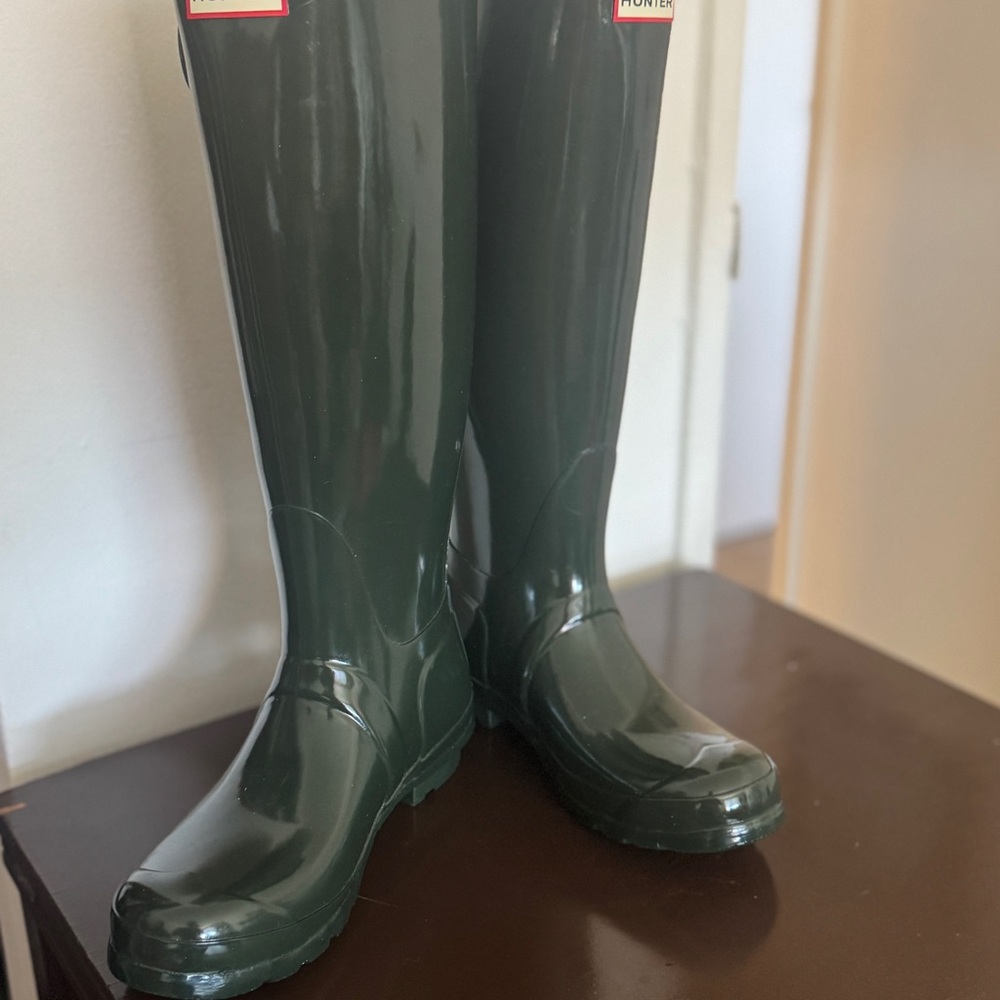 Hunter Dark Olive Tall Gloss Boots